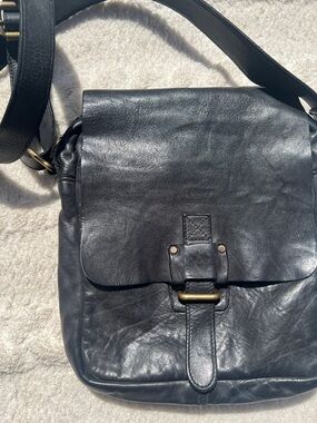 Harbour 2nd Leather Crossbody